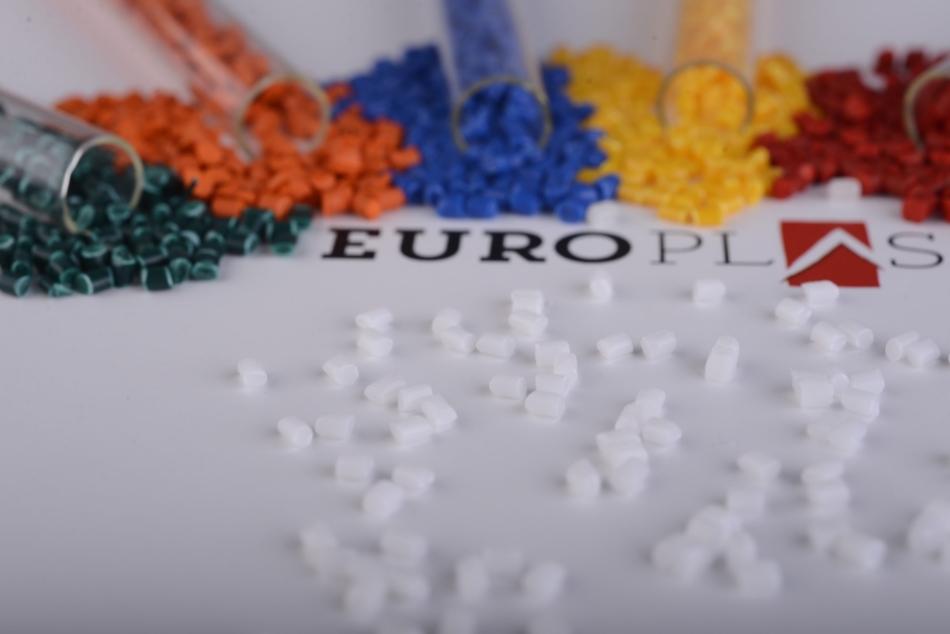 Đóng khối trong thổi màng: Nguyên nhân và giải pháp