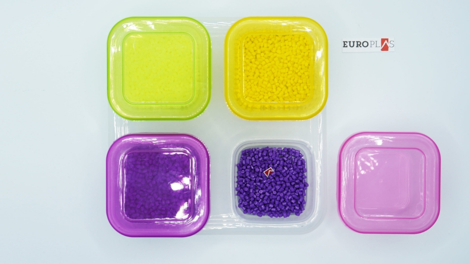 Colour Injection Samples How to apply colorants in your plastic injection molding?