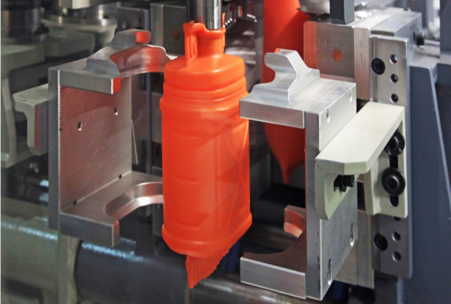 Sự khác biệt giữa đúc quay và định hình nhiệt