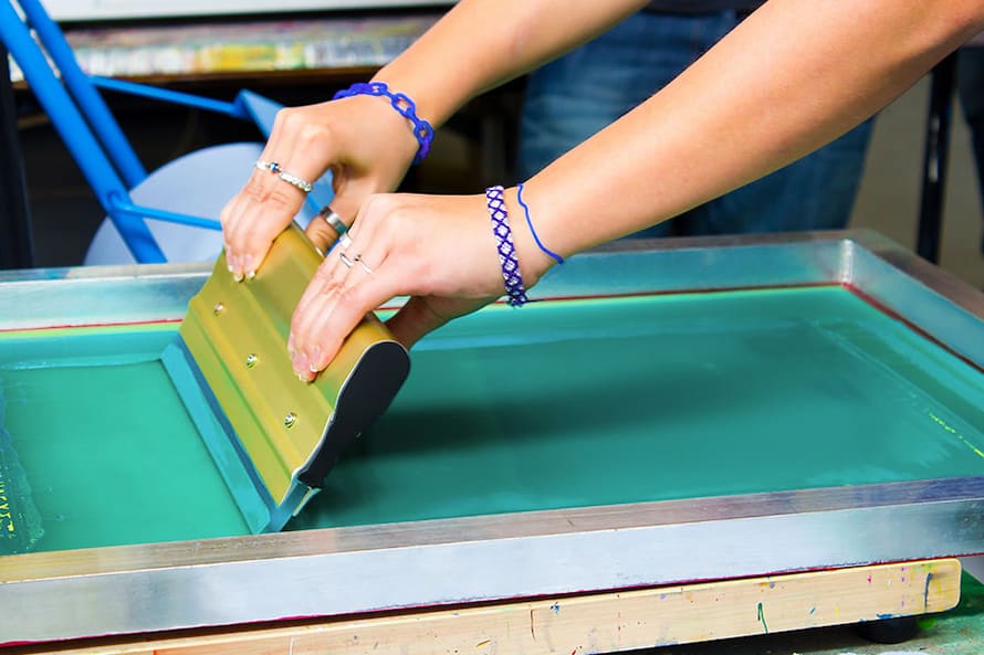 Screen printing shop on plastic