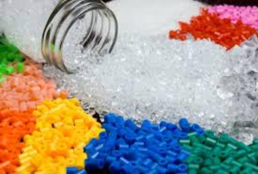 Nhựa tái sinh (Recycle Plastic Particles) chính là sản phẩm của quá trình tái chế phế phẩm từ các hạt nhựa nguyên sinh sau thời gian dài sử dụng