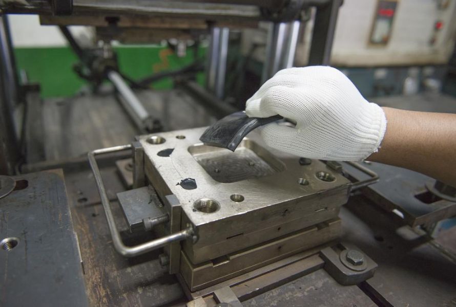 Vật liệu nhiệt rắn có thể được định hình và tạo hình bằng quy trình sản xuất khuôn nén