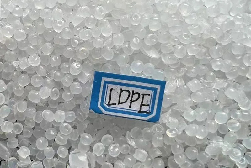 LDPE typically melts at temperatures ranging from 105-115°C (221-239°F). LDPE typically melts at temperatures ranging from 105-115°C (221-239°F).