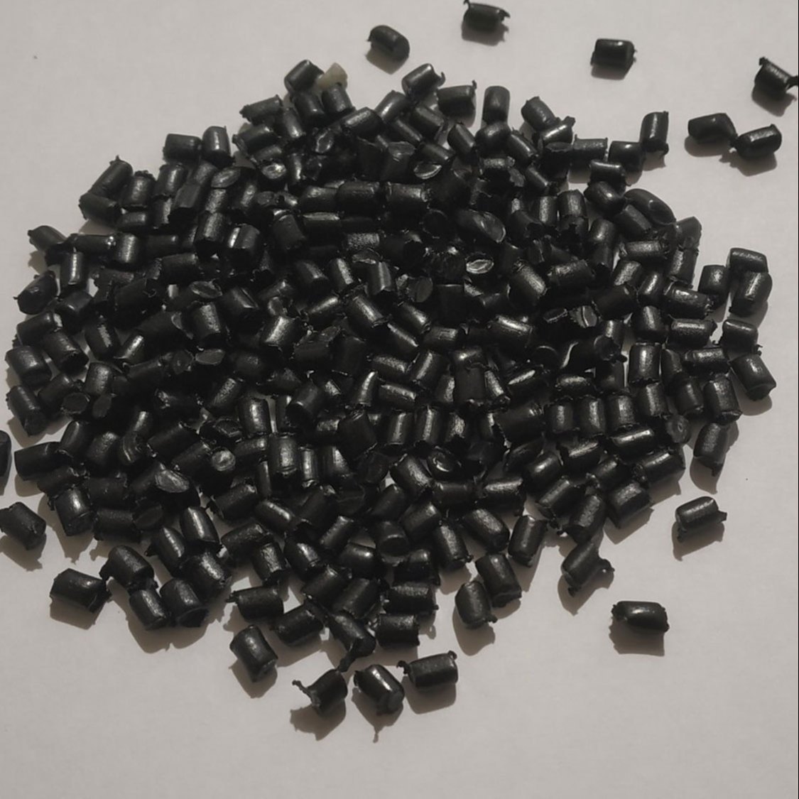 Black LLDPE (Linear Low-Density Polyethylene) Black LLDPE (Linear Low-Density Polyethylene)