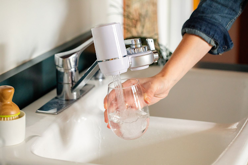 Filter your tap water can help to avoid microplastics