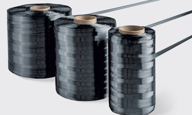 Carbon fiber is through the method of embedding and layering them into plastic matrix